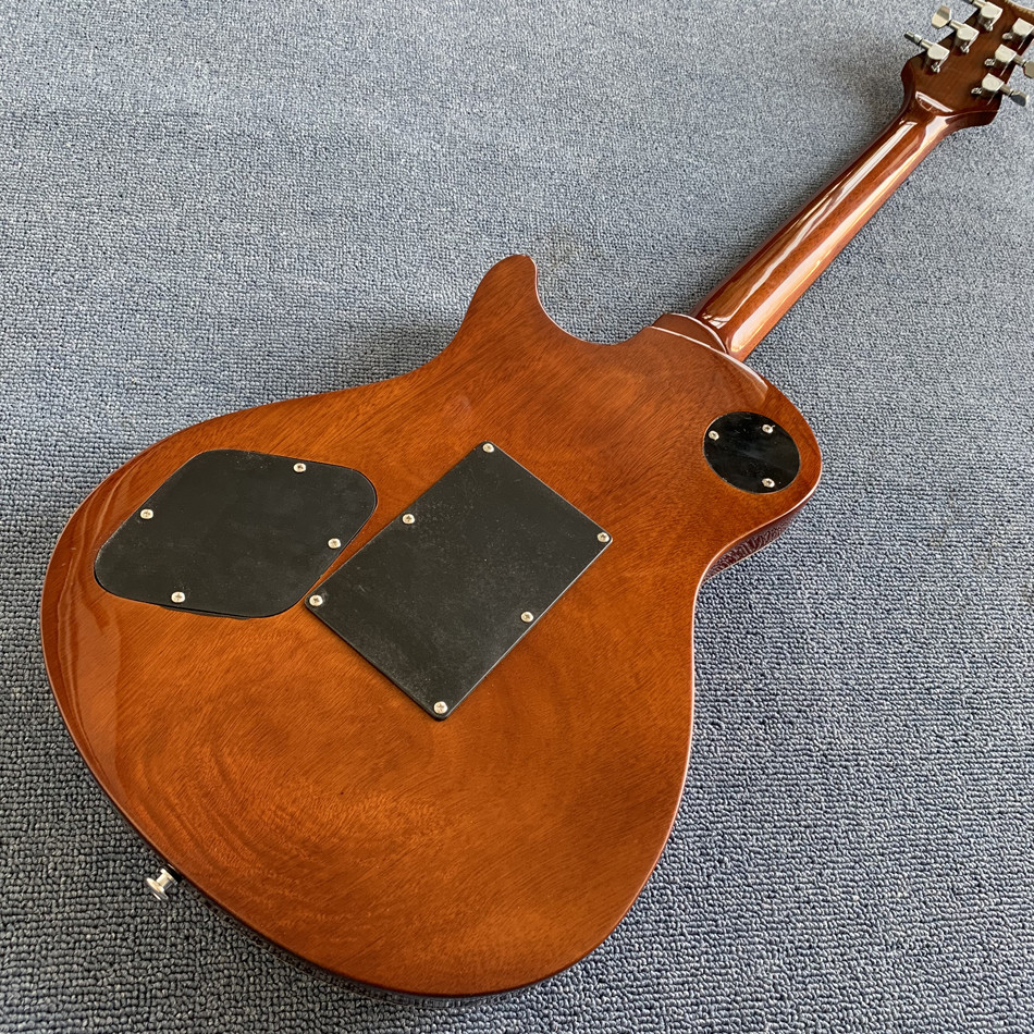 Custom Grand Flamed Maple Top Electric Guitar with Chrome Hardware