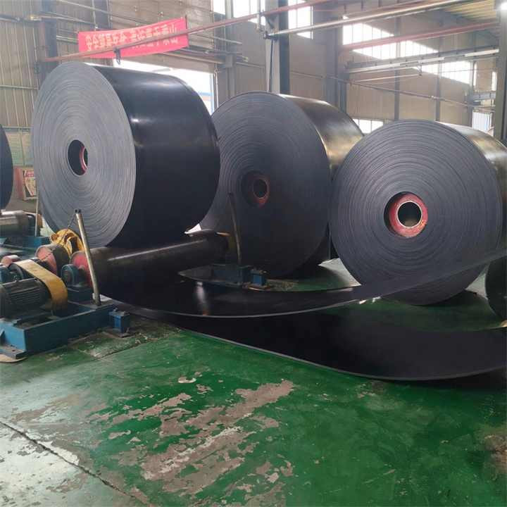 1-6mm Thickness ST630 Steel Cord Conveyor Belts Resistant to Acid Alkali and Oil for Industrial Applications
