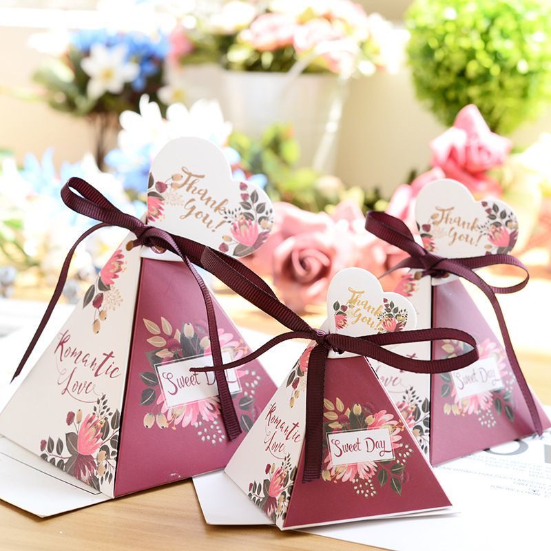 House Shaped Elegant Gold and Silver Hot Stamping Gift Packaging Paper Box