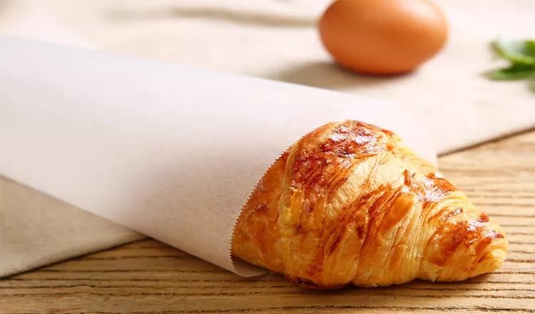 Anti Oil Wax Sandwich Paper Sheets , Mixed Pulp Wax Wrap For Baking