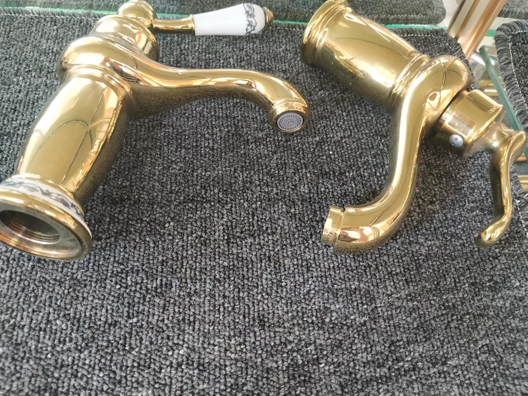 Faucet Decorative Film Deposition Gold Silver Titanium PVD Vacuum Arc Ion Coating Machine