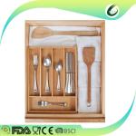 Kitchen tableware expandable bamboo cutlery tray