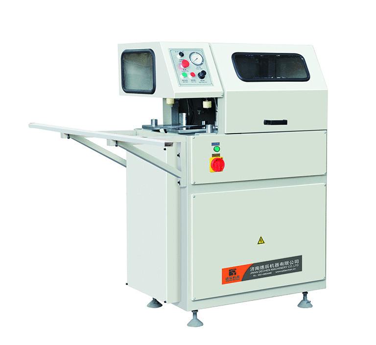 upvc windows and doors making/fabrication windows/windows corner cleaning/doors corner cleaning