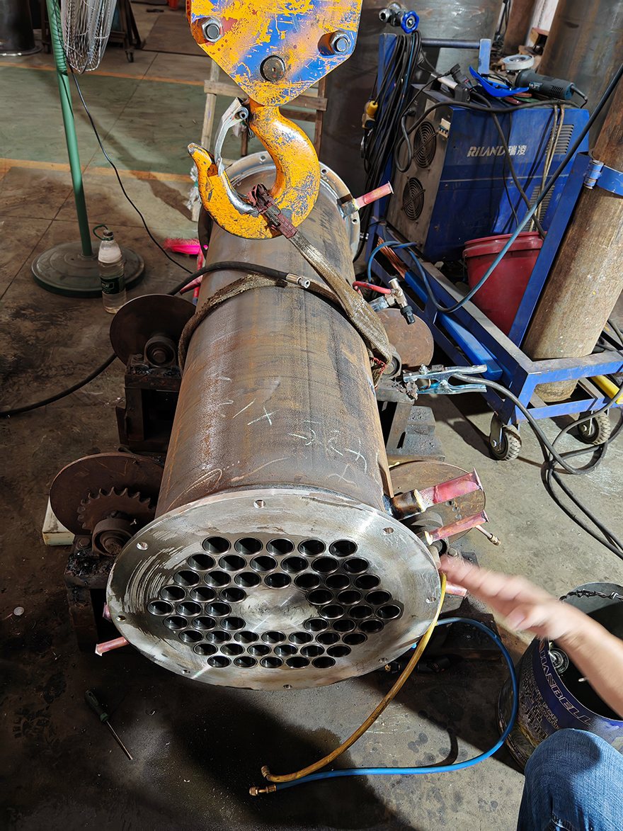 Water Inlet Pressure 0.1MPa-0.5MPa 2 Ton 1 Ton Blocks Making Ice Tube Machine for Industrial and Commercial in Philippines