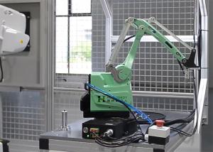 Small Palletizing Robot Arm