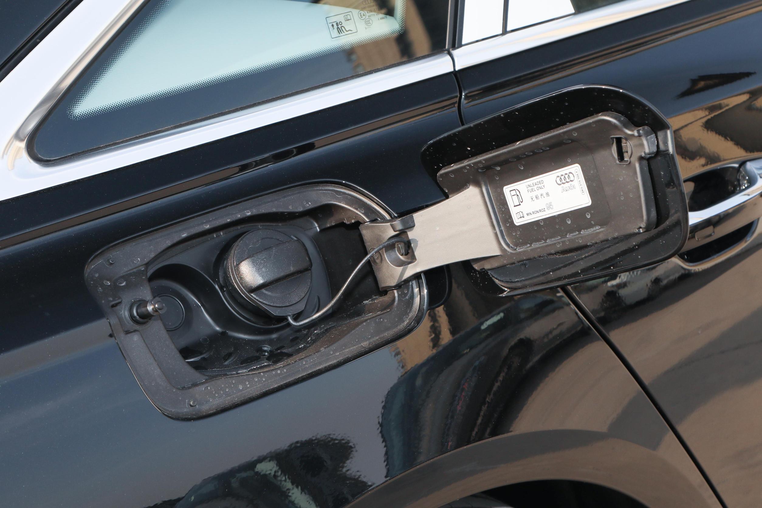 Audi A6L A7L Petrol Vehicle with Automatic Gear Box and Euro VI Emission Standard in 2024