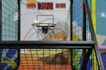 Black Basketball Shooting Game Machine , Street Hoops Arcade Machine With