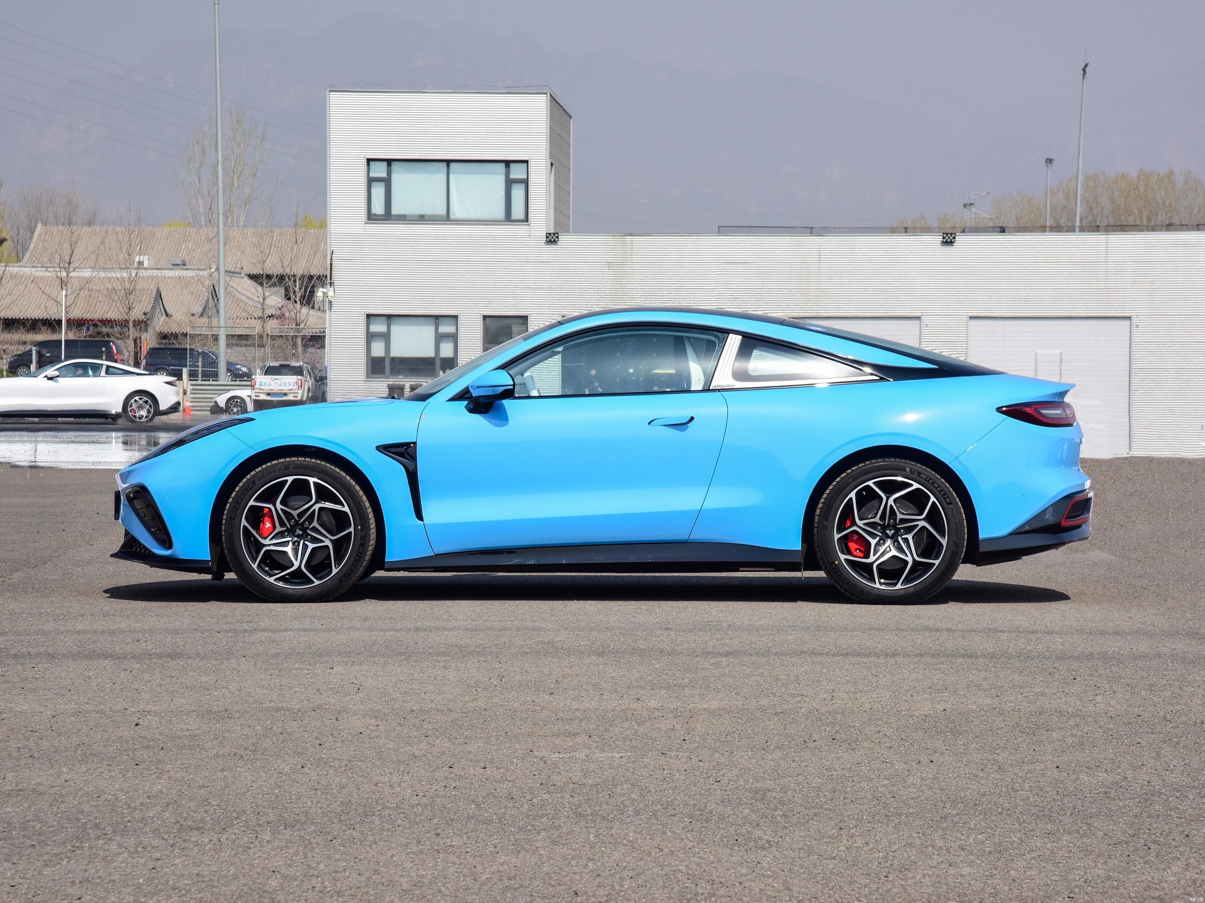 Neta GT Chinese EV Cars 2 Door 4 Seat 4WD Hardtop Electric Sports Car
