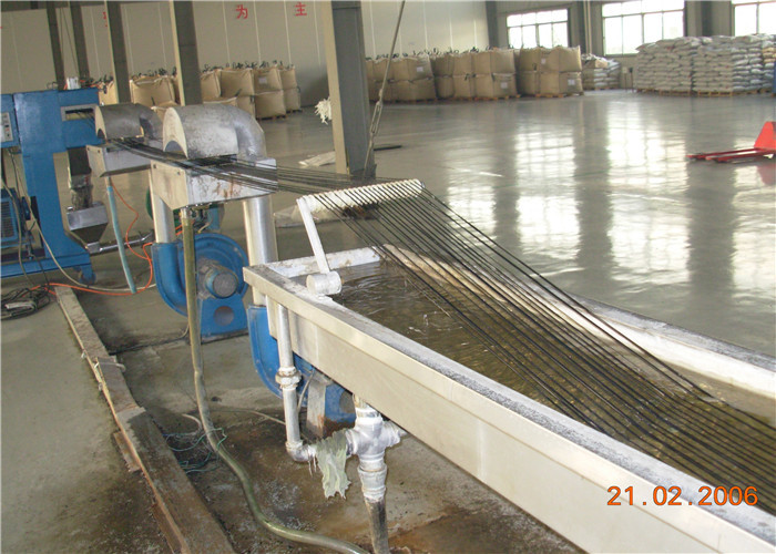 HDPE / PET Plastic Pelletizing Machine Single Stage Extruder Energy Saving