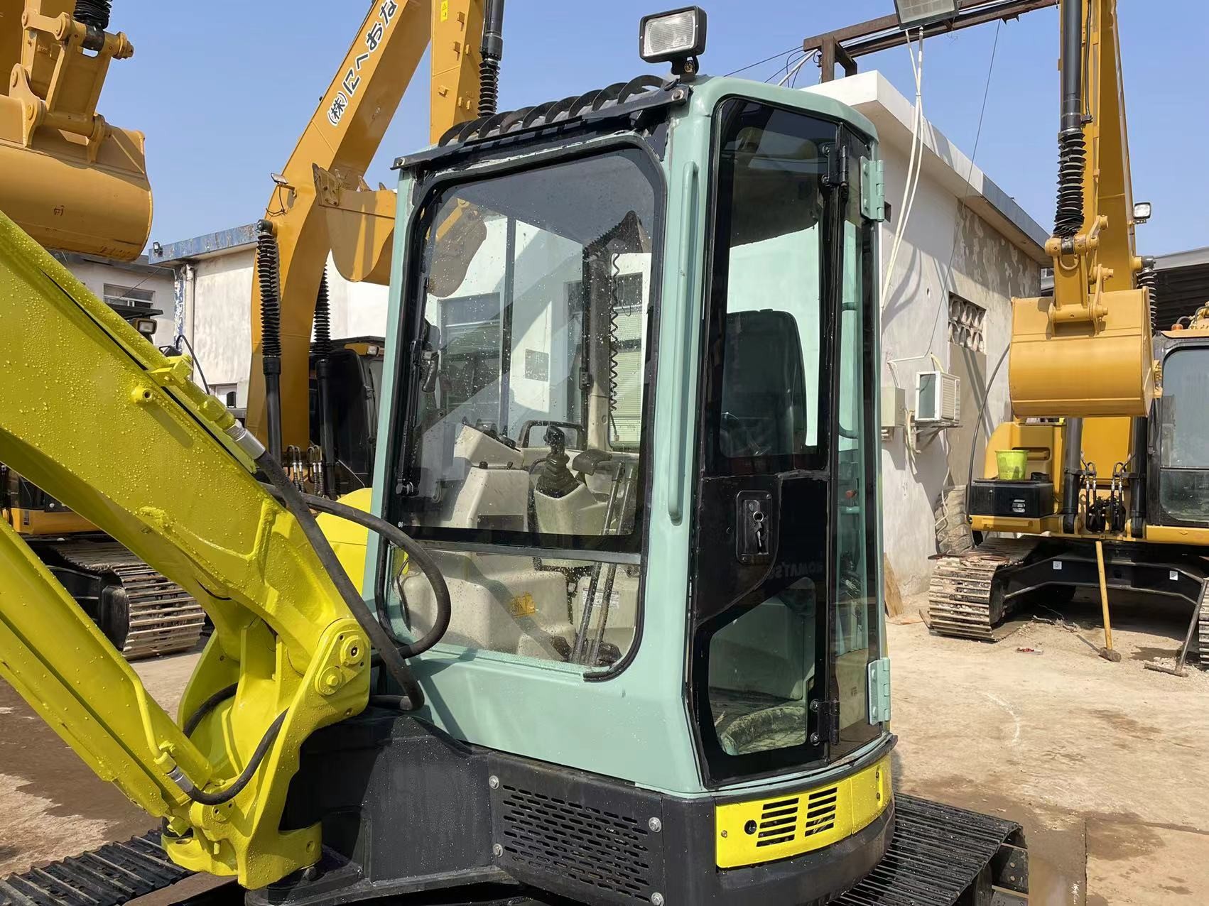 5ton Used Yanmar Vio55-5B Crawler Excavator With 0.135m3 Bucket Capacity