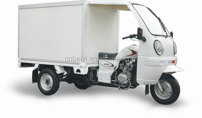 Dayang Gasoline Van Tricycle with 10-20L Fuel Tank Capacity and High Grade Ability ≥25°