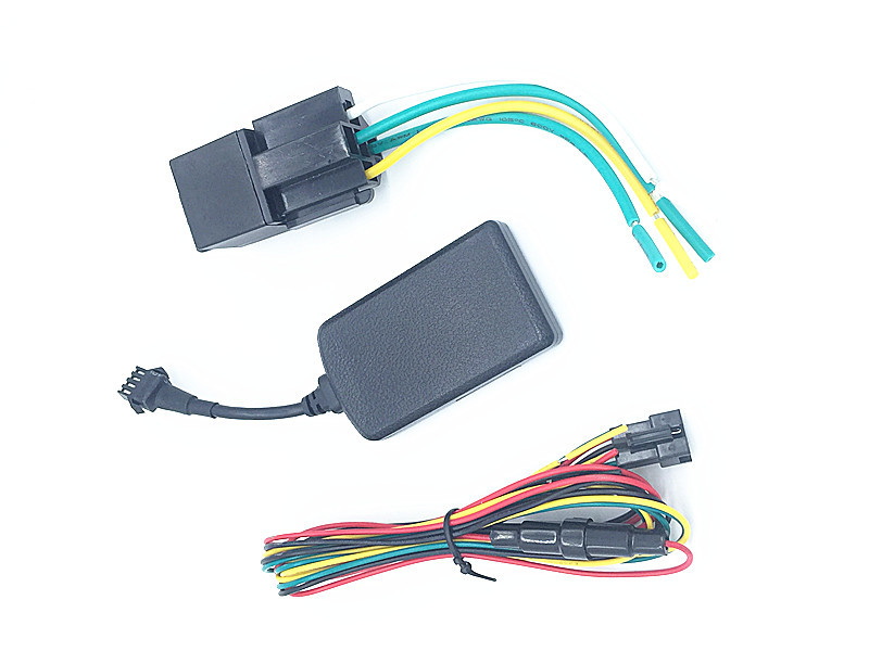 TK003 Mini Size GPS Car Tracker With High Sensitivity For Motorcycles And E-bike