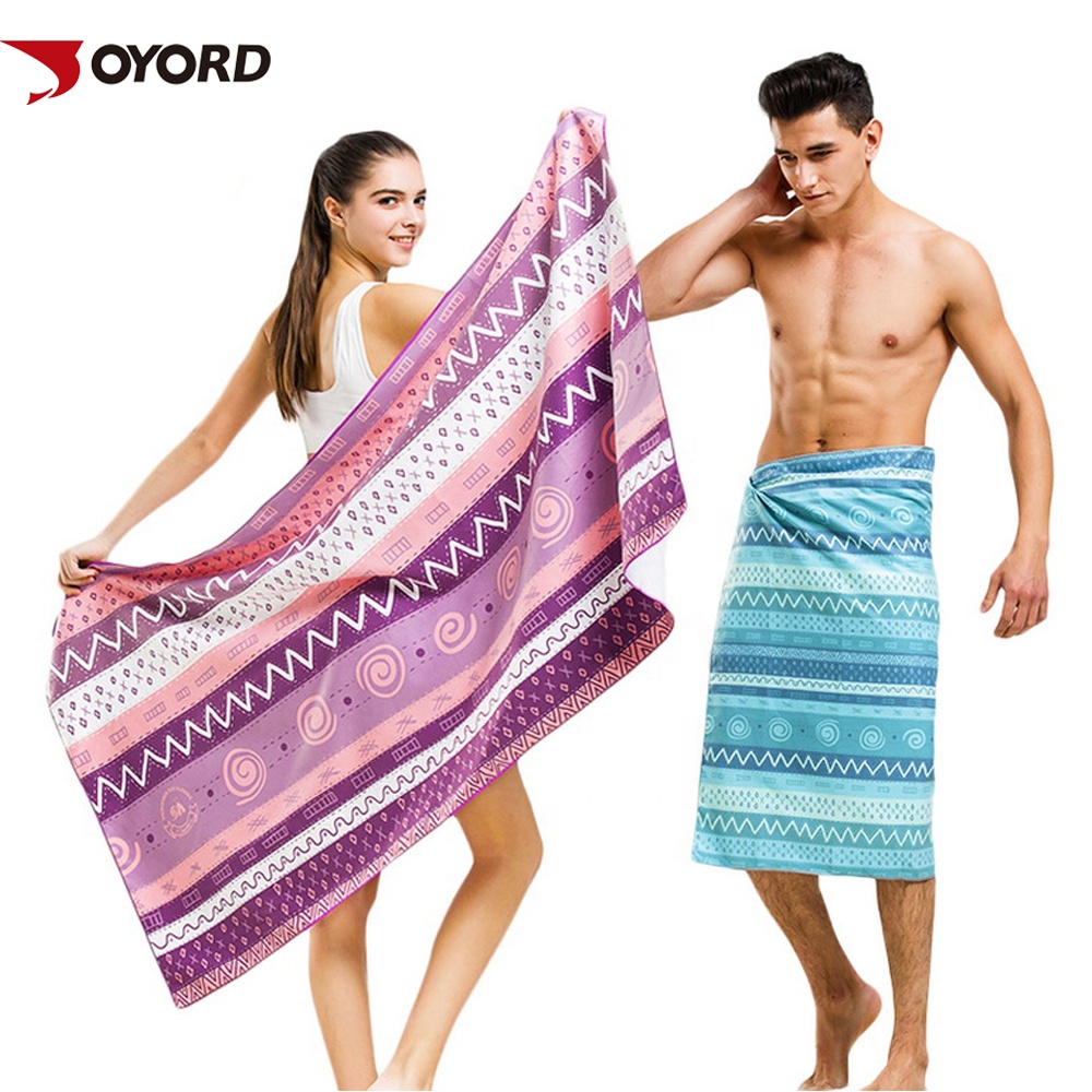 Custom Logo Sublimated Beach Towels Personalized Printing Microfiber Cloth Material