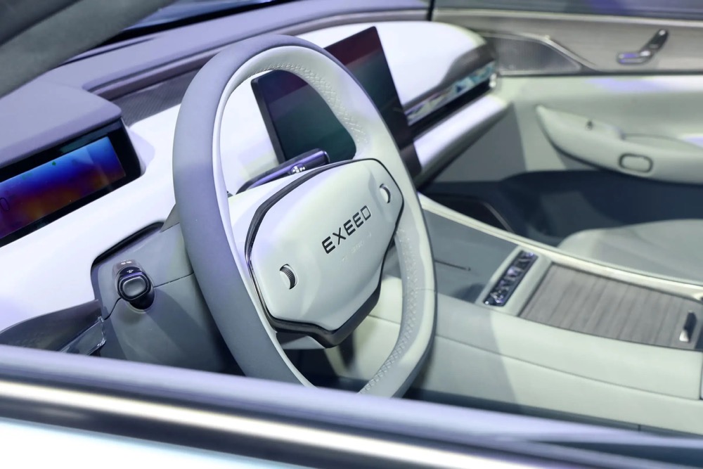 2023 Model EXEED STERRA ES CHERRY ES Fast Luxury 2WD/4WD EV Car with Long Range of 905km and Electric Motor Engine
