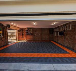 Quality Slip Resistant Garagetrac Floor Tiles 18mm Heavy Duty Interlocking Floor Tiles wholesale