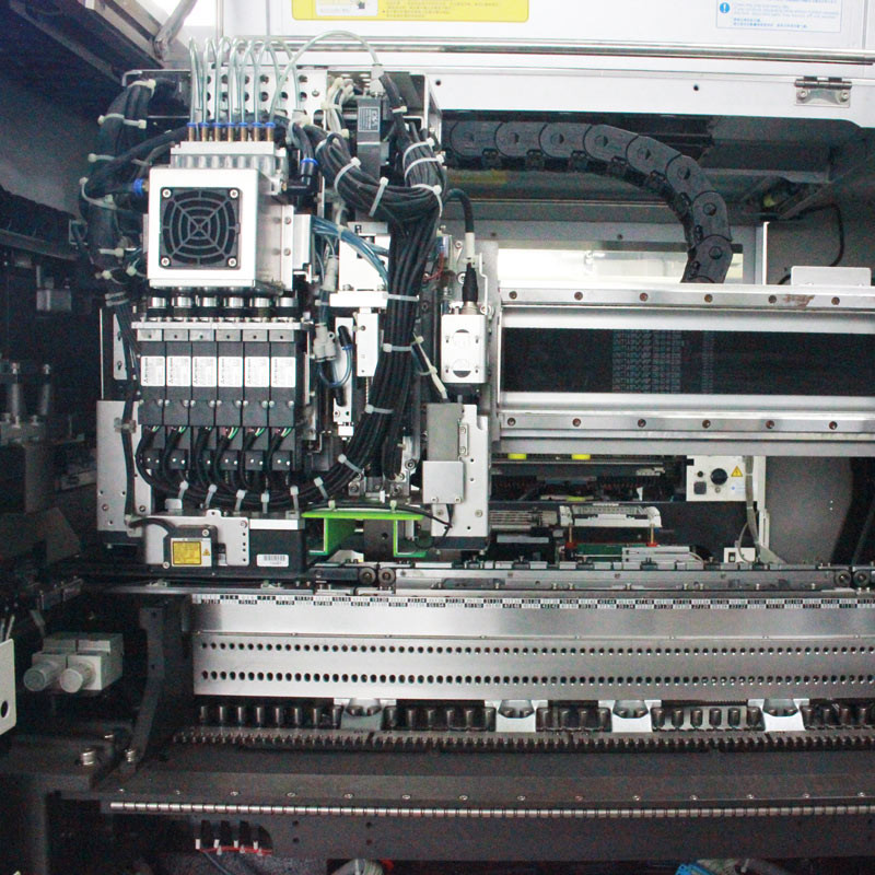 High Speed PCB Pick And Place Machine , SMT Placement Equipment JUKI Chip Mounter -2070M