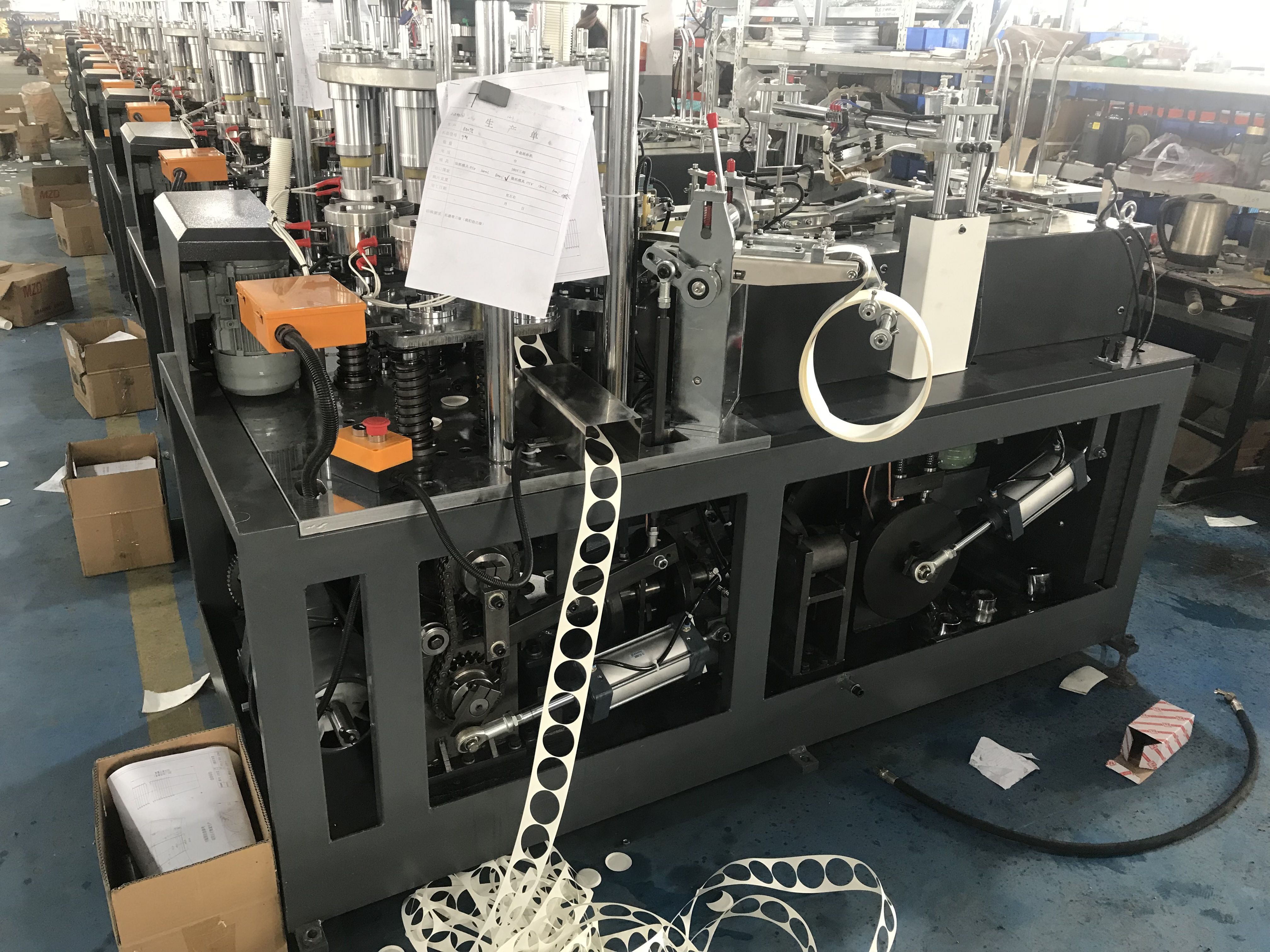 Paper Specification 150-350 GSM Single/Double PE Coated Paper Fully Automatic Disposable Paper Cup Forming Machine in Korea