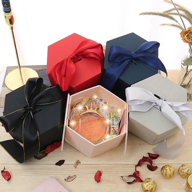 Cardboard Handcraft Folding Packaging Boxes