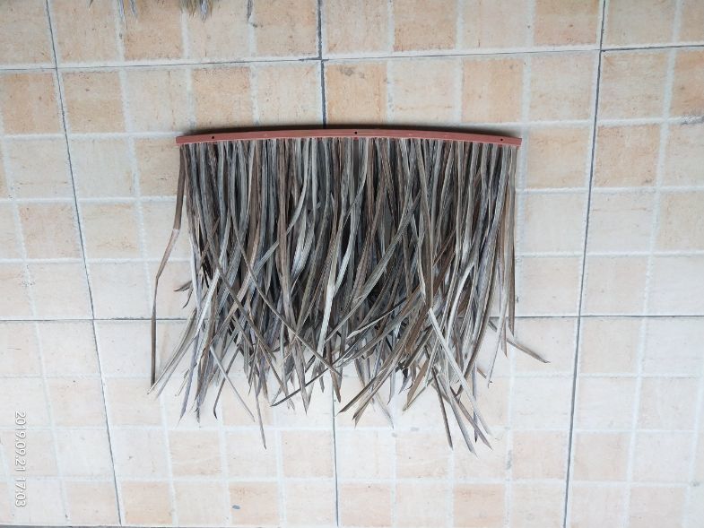 Top Quality Fireproof Artificial Synthetic Thatch Roof Tiles