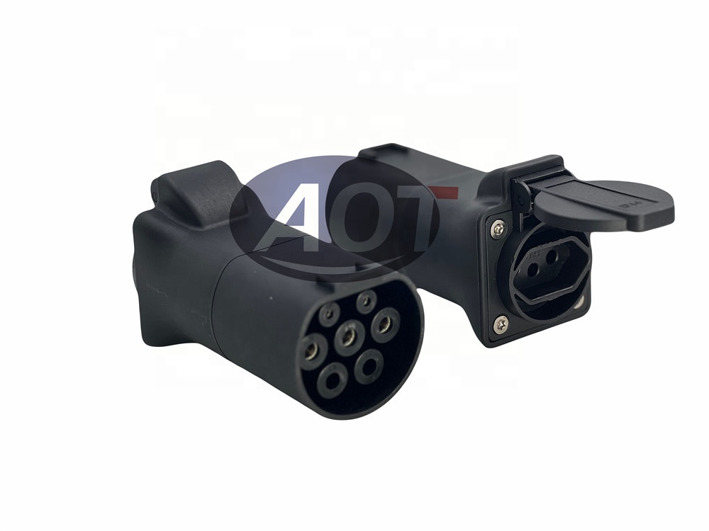 16A V2L EV Connector To Brazil Socket 3.6 KW Advanced V2L Discharge Type 2 Adapter For MG / Hyundai