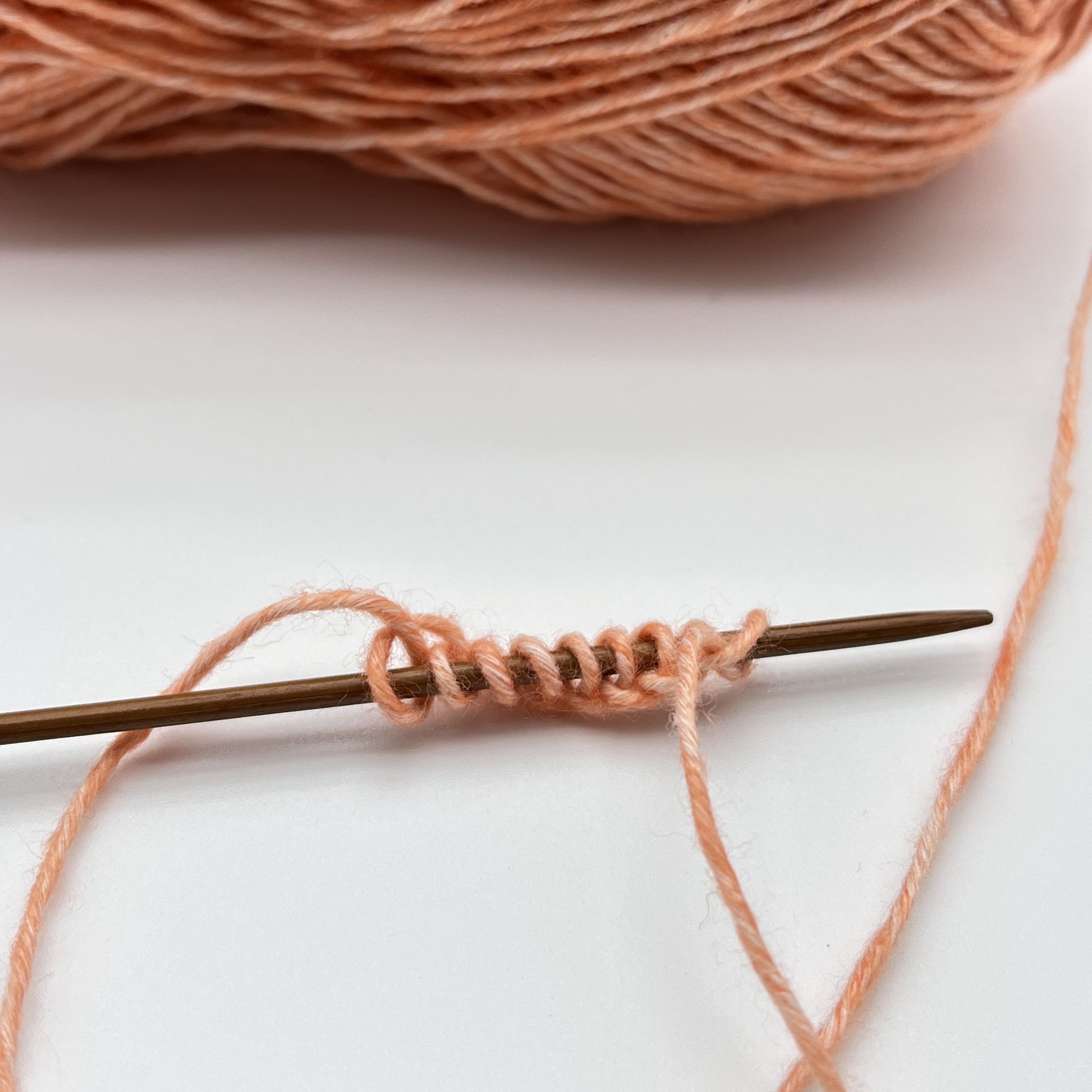 1/2.6NM Cotton Acrylic Blend Yarn For Baby Accessories And Clothing Skin-Friendly