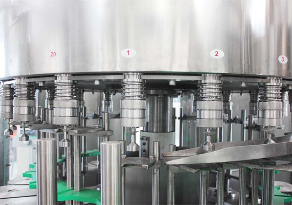 SUS304 CE Oil Filling Machine Fully Automatic For Plastic Bottle