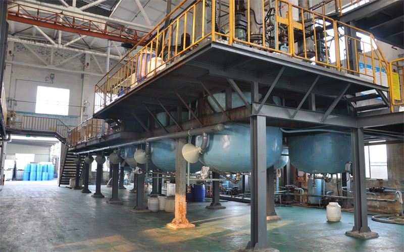 LSY-502 Water Purification Agent Emulsified Oil Removal Agent In Water Emulsion Demulsifier