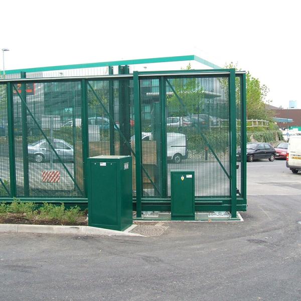 60*60mm Sliding Outdoor Fence Gate Pvc Coated Metal Frame Welded Wire Mesh Or