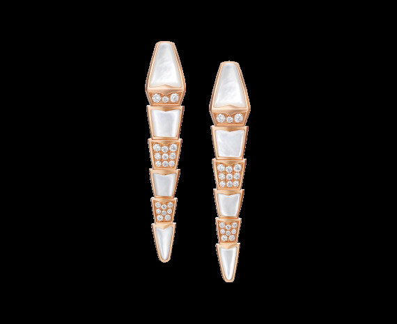 Serpenti earrings in 18 kt pink gold with mother of pearl and pavé diamonds Ref. 350678 OR857278