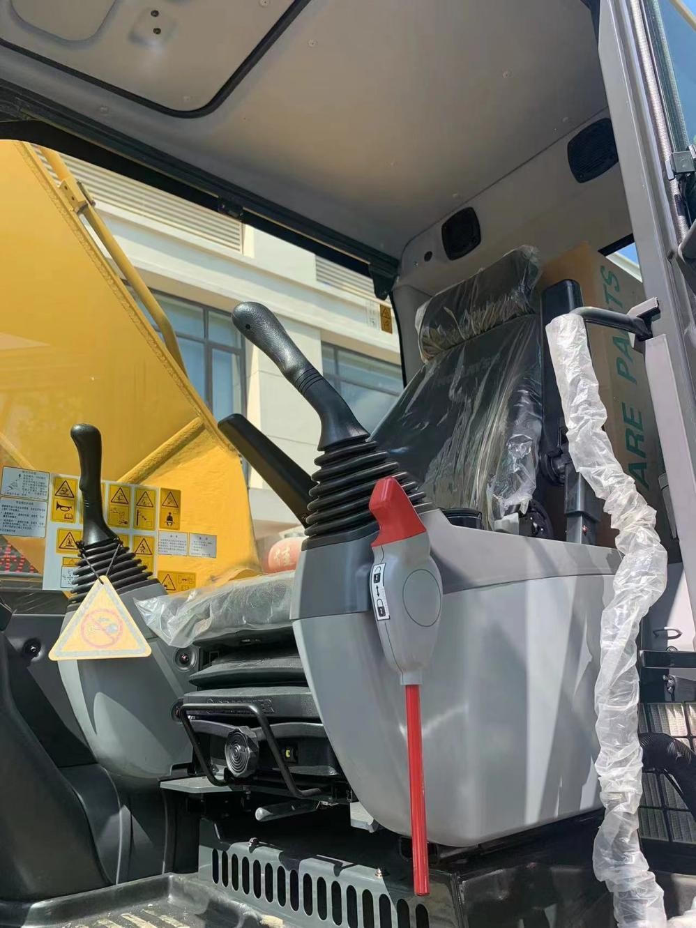 20ton New Komatsu Excavator Pc200-8 Komatsu Pc200 New With 1m3 Bucket Capacity