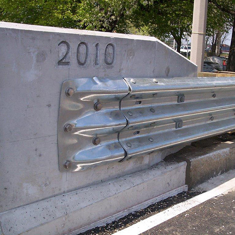 Stainless Steel Rail Guards Customized Strong Corrugated Beam Guardrail Safety Barrier