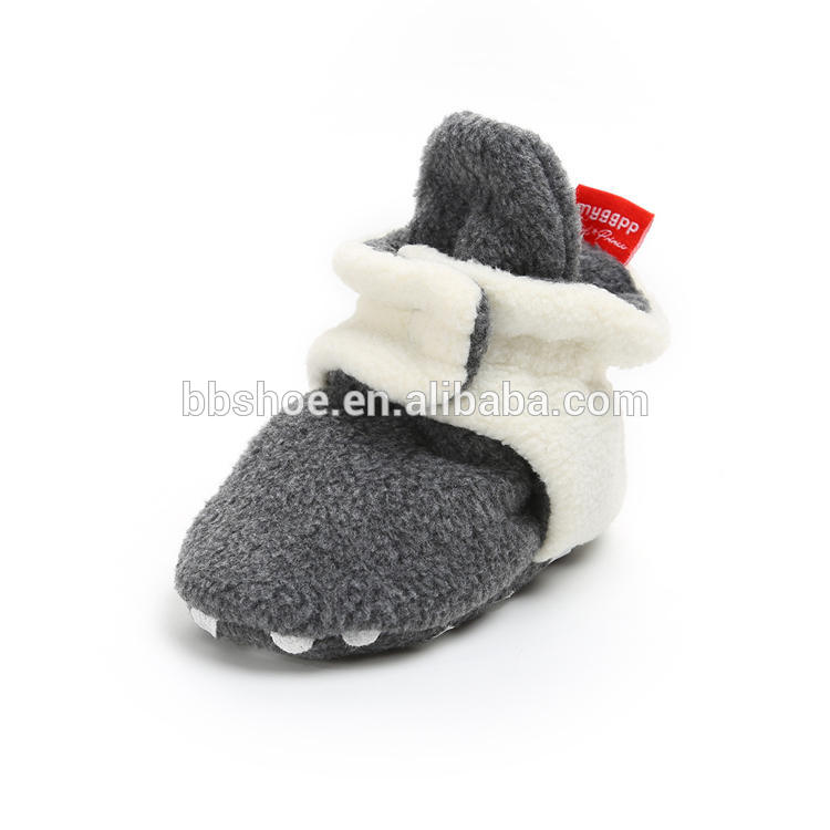 Wholesale cheap fluff boy and girl baby booties socks indoor toddler baby socks shoes