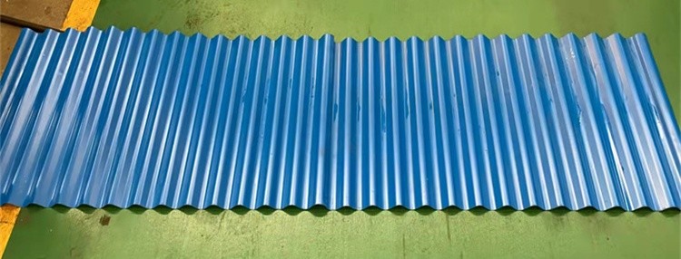 High Efficiency Corrugated Iron Rolling Machine With Delta PLC