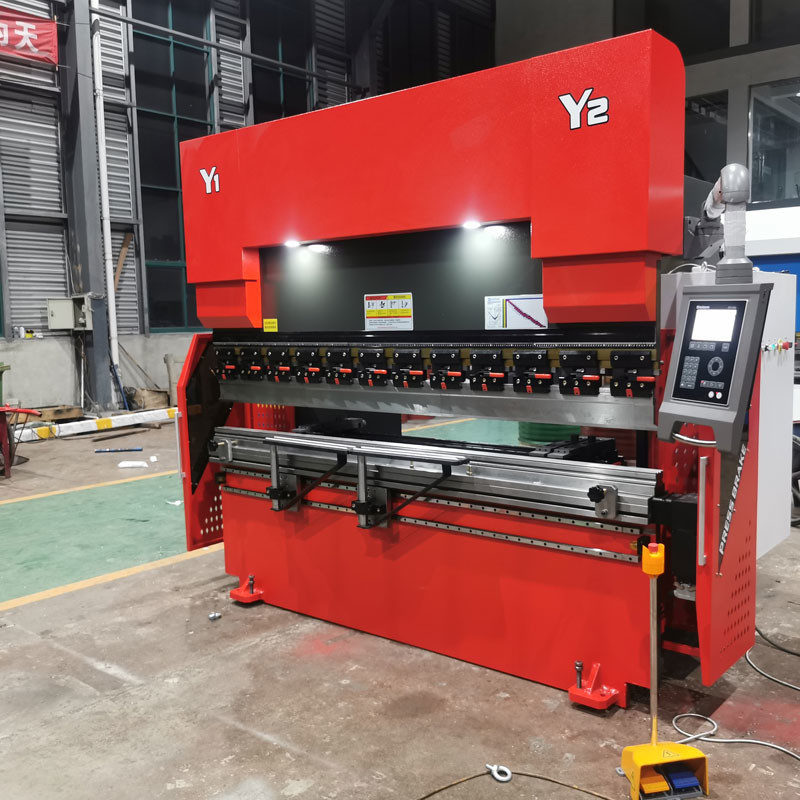 Electric Hydraulic Press Brake 100 Ton Metal Steel Bending Machine Manual Delem DA52S