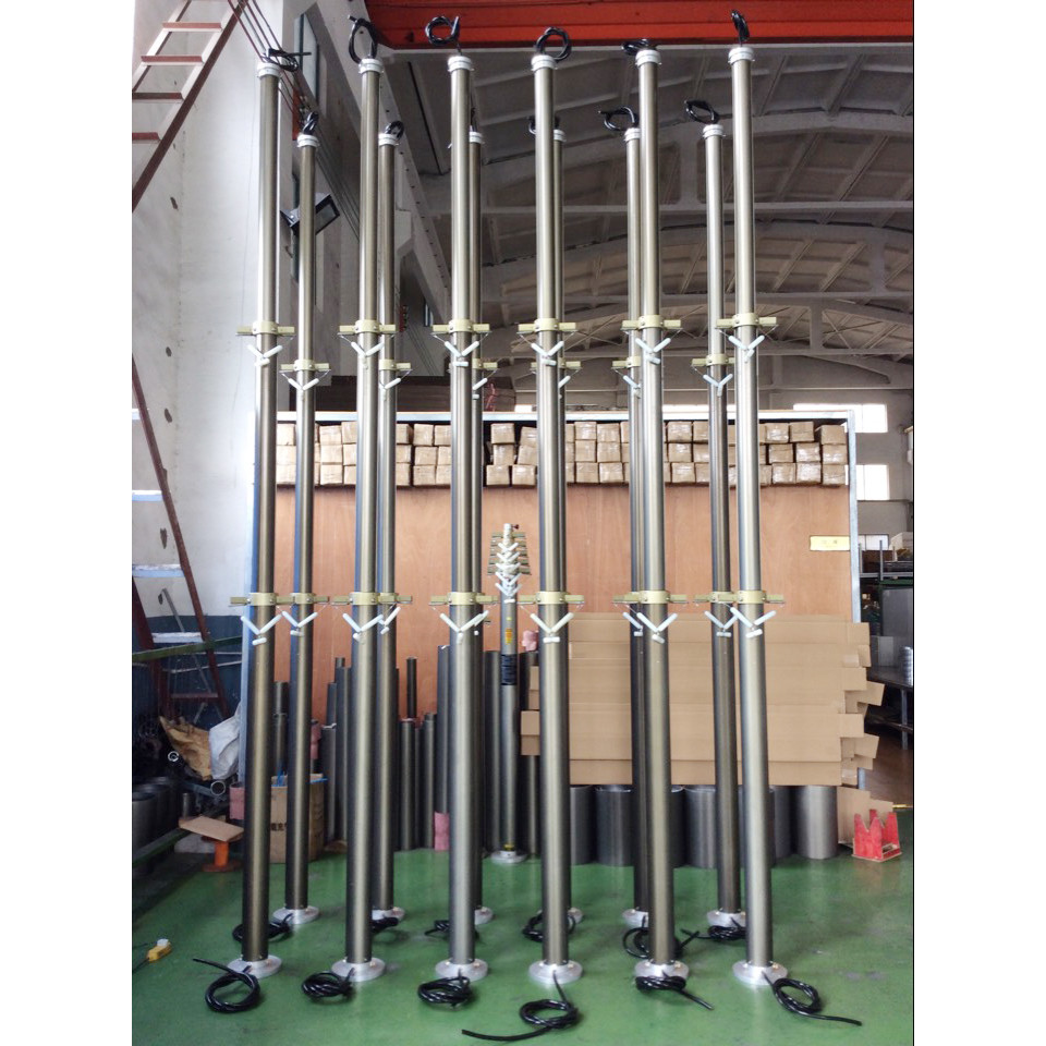 4.5m lockable telescoping pneumatic CCTV mast for mobile security services