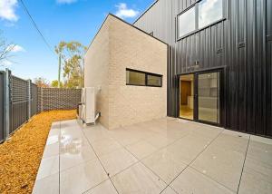 Quality Light Steel Framed Prefab Homes For Sale Affordable Town Houses AS4600 wholesale