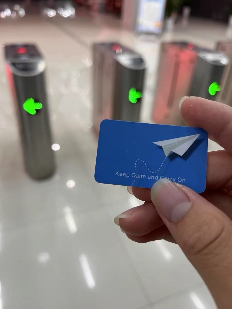 Custom Digital Business Card Mobile Phone Sticker Nfc Epoxy Sticker Flat Nfc Social Media Tag Nfc Tag for All Phones
