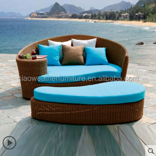 Upgrade Your Outdoor Experience with Modern Design Style Aluminum Frame Sun Loungers Daybed Chaise Lounge