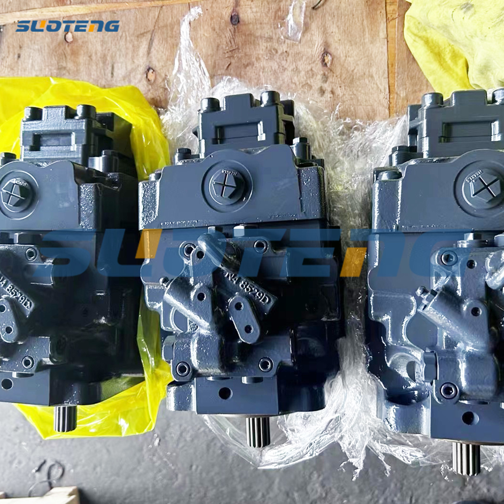 708-1S-00261 708-1S-00262 Hydraulic Pump For PC27MR-1 PC30MR-1 Parts