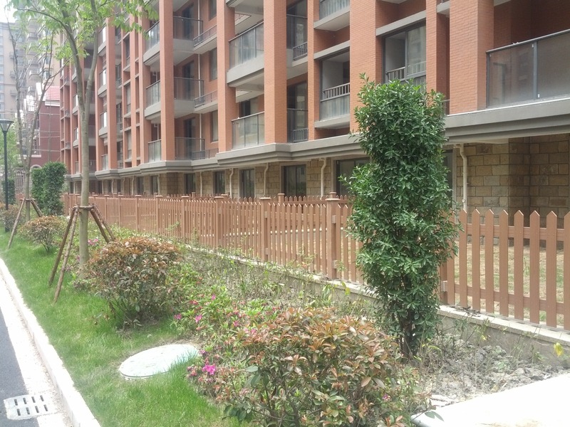 Sustainable Garden WPC Composite Fencing - Easily Assembled Customizable (Model TNL-04D)