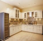 White Color White Shaker Kitchen Cabinets , Pre Assembled Kitchen Cabinets