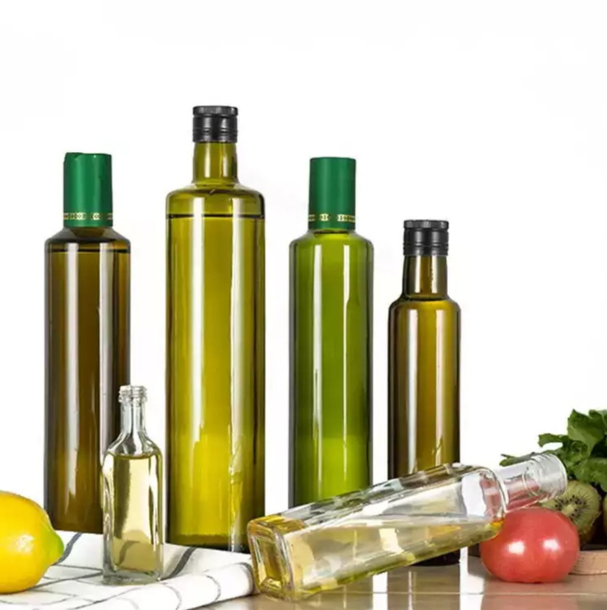 250ml 500ml 750ml 1000ml Square Antique Green Glass Bottle with Screw Cap Made of Glass