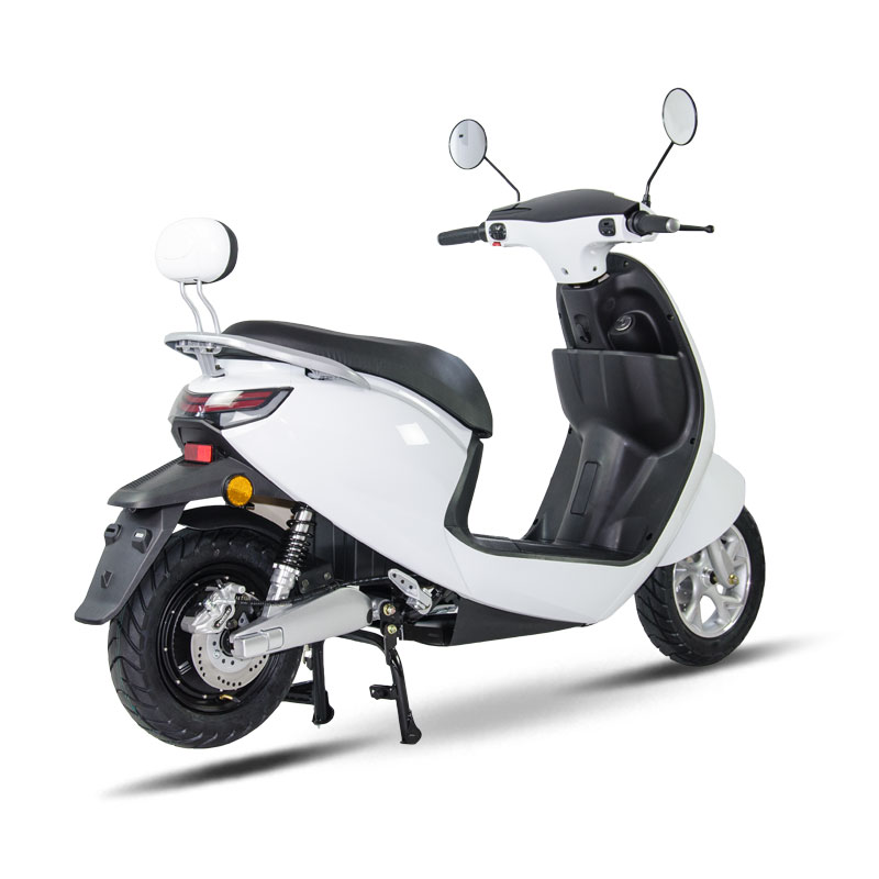 60V 2000W Adult Electric Motorcycle Max Speed 45km/H EEC COC Electric Scooter For Unisex