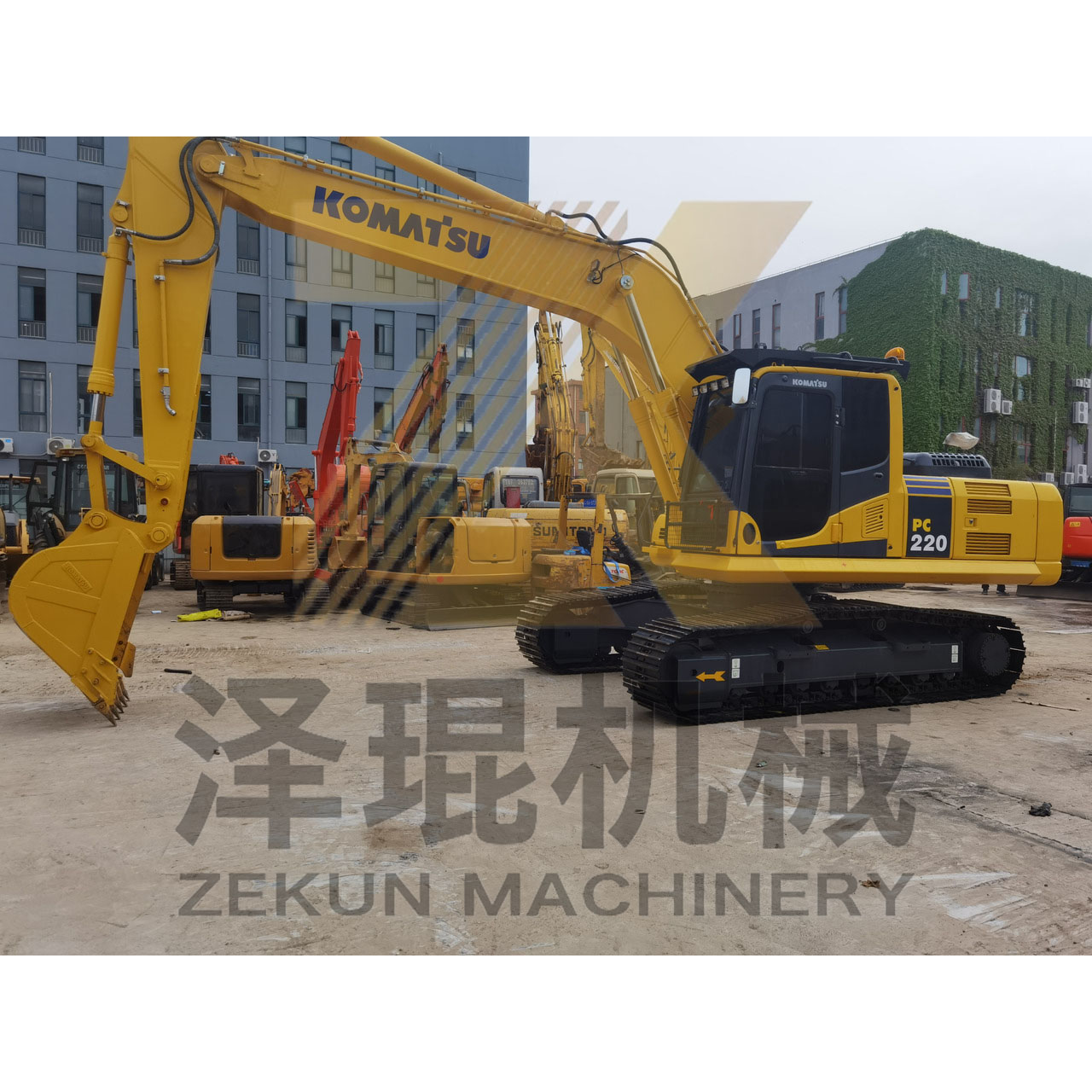 Used 22 Ton Komatsu 220 PC220 Excavator with 1M³ Bucket Capacity and 1050 Working Hours