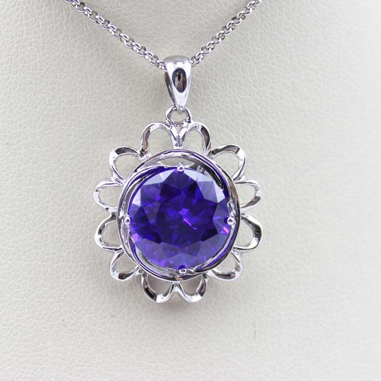 Sterling Silver Garnet Cubic Zirconia Pendant with 925 Silver Chain Necklace (PSJ01900)