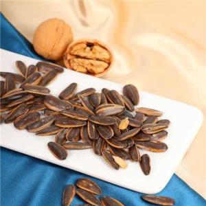 Quality China factory wholesale accepts custom packaged sea salt flavored roasted sunflower seeds wholesale