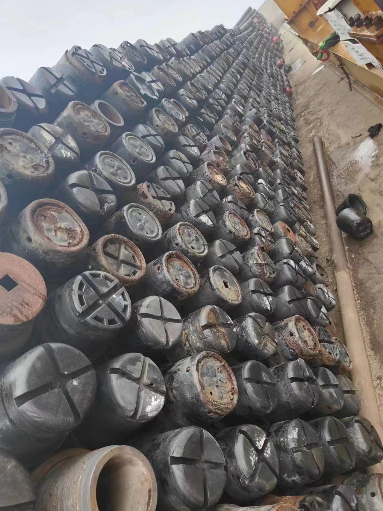 used drill rod, used drill pipe, drill rod140, drill rod 5 1/2fh, drill pipe 140, drill pipe 5 1/2fh