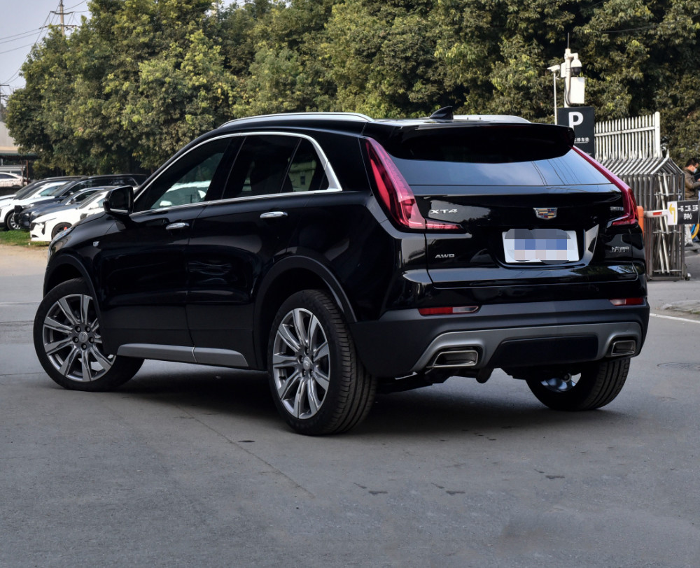 Cadillac XT4 2022 4WD Gasoline Plus 48V Light Hybrid 5 seats SUV
