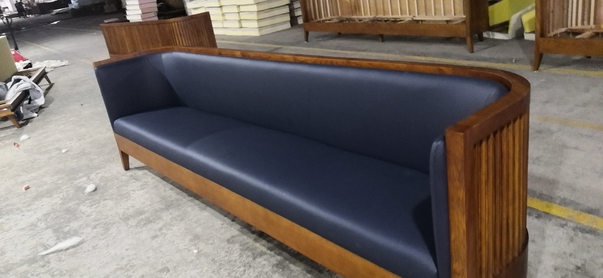 High Quality Couch Sofa, Club Booth Sofa, Restaurant Couch, Lobby Couch, PU Leather Upholstery, High Density Foam