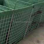 Q195 Material Square Hole Green Defence Barrier for Defence Protection
